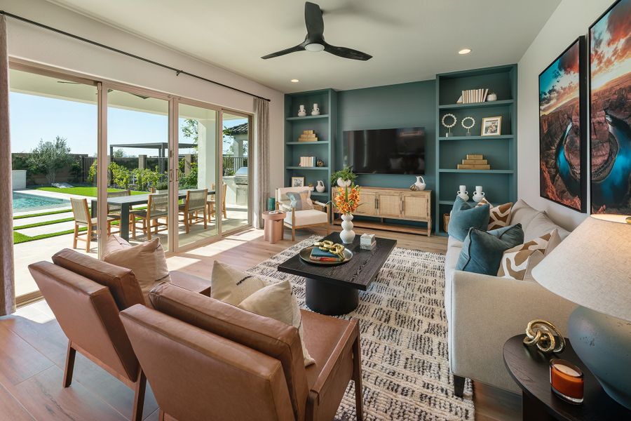 The Reserva - Family Room