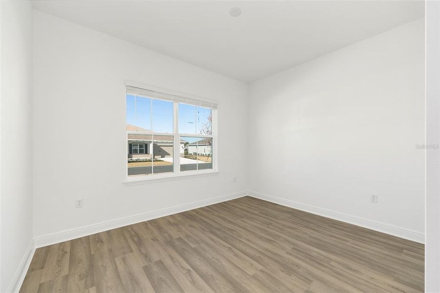 Spacious, unfurnished interior of a new home in , Ocala (Image 20).