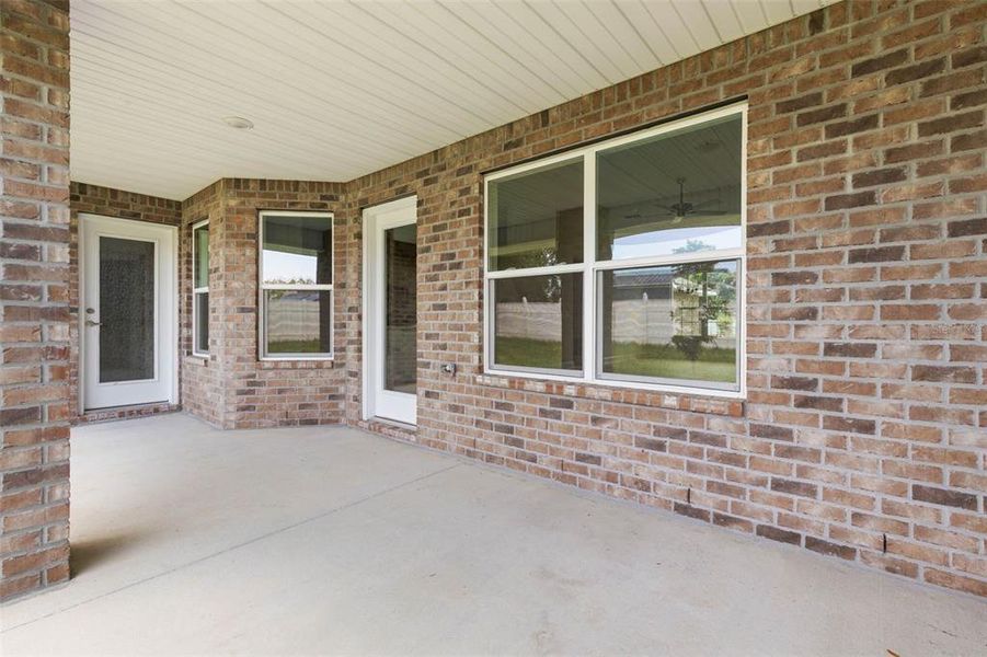 Exterior details and patio area of a home in , Palm Coast (Image 28).