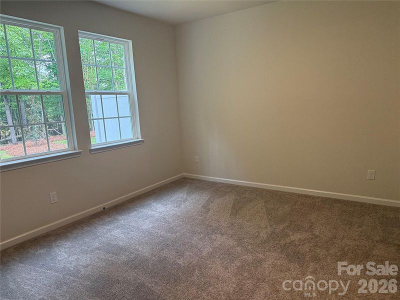Spacious, unfurnished interior of a new home in Village of Waxhaw, Waxhaw (Image 21).