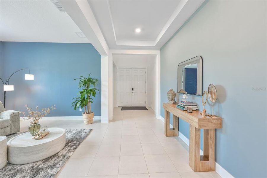 Furnished interior view inside a new home in , Apollo Beach (Image 9).