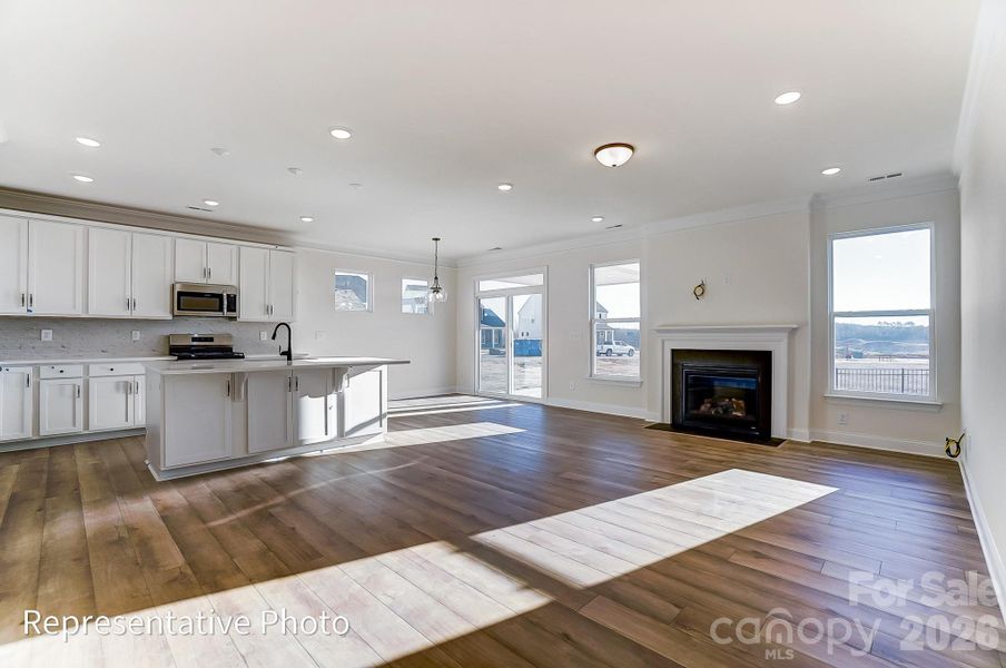 Spacious, unfurnished interior of a new home in Heritage - 55+ Community, Indian Trail (Image 21).