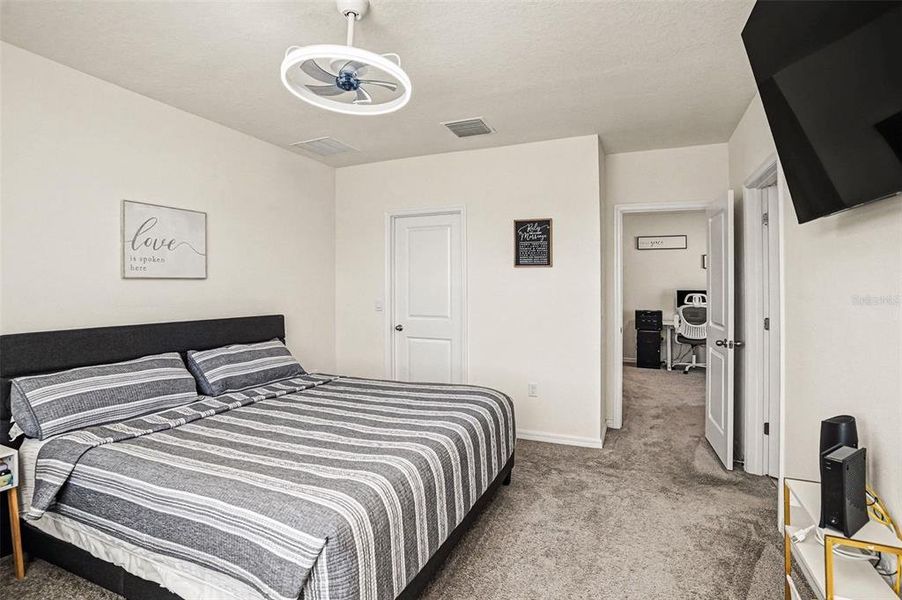 Furnished interior view inside a new home in , Plant City (Image 5). Furnished interior view inside a new home in , Plant City (Image 5).