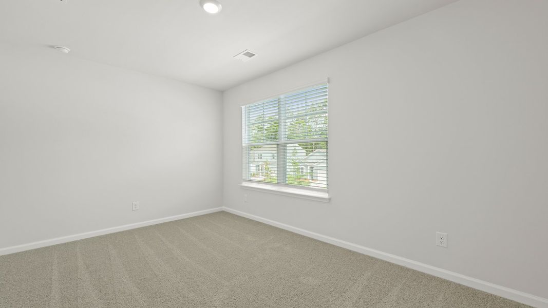 Spacious, unfurnished interior of a new home in Hillcrest, Ravenel (Image 22).