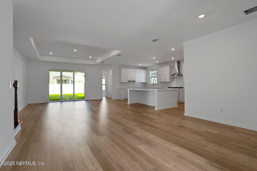 Spacious, unfurnished interior of a new home in Jennings Farm, Middleburg (Image 33). Spacious, unfurnished interior of a new home in Jennings Farm, Middleburg (Image 33).