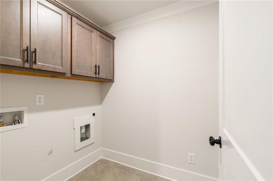 Spacious, unfurnished interior of a new home in Alcovy Station, Covington (Image 57).