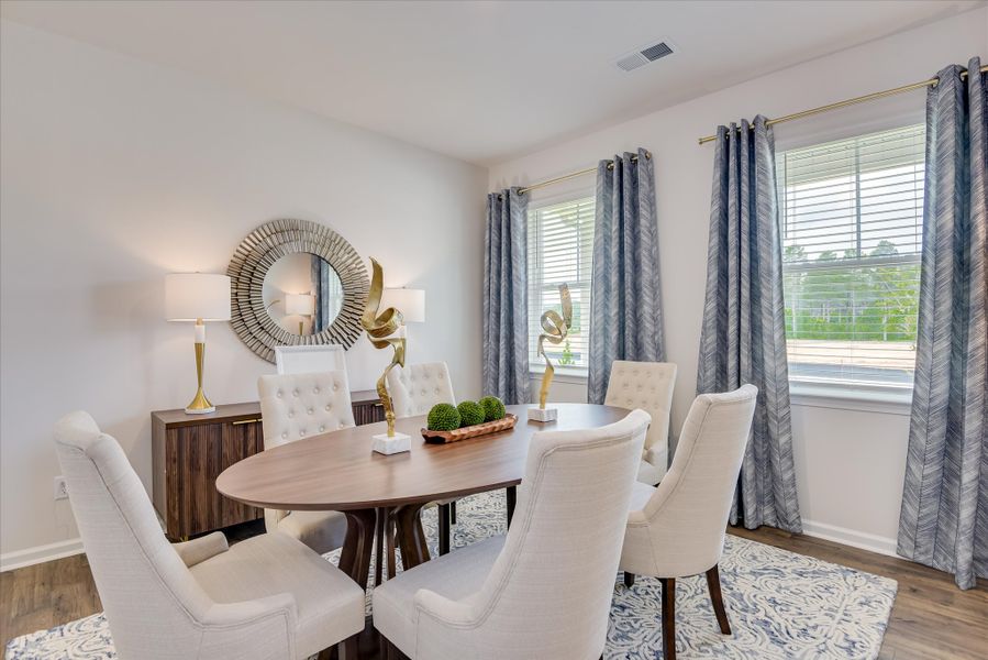 Representative furnished interior of a home built from the Reedy by Veranda Homes in Hitchcock Preserve 60', Aiken (Image 14).