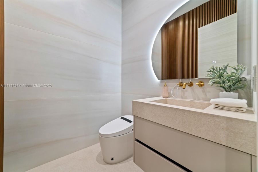 Furnished interior view inside a new home in , Wilton Manors (Image 28).