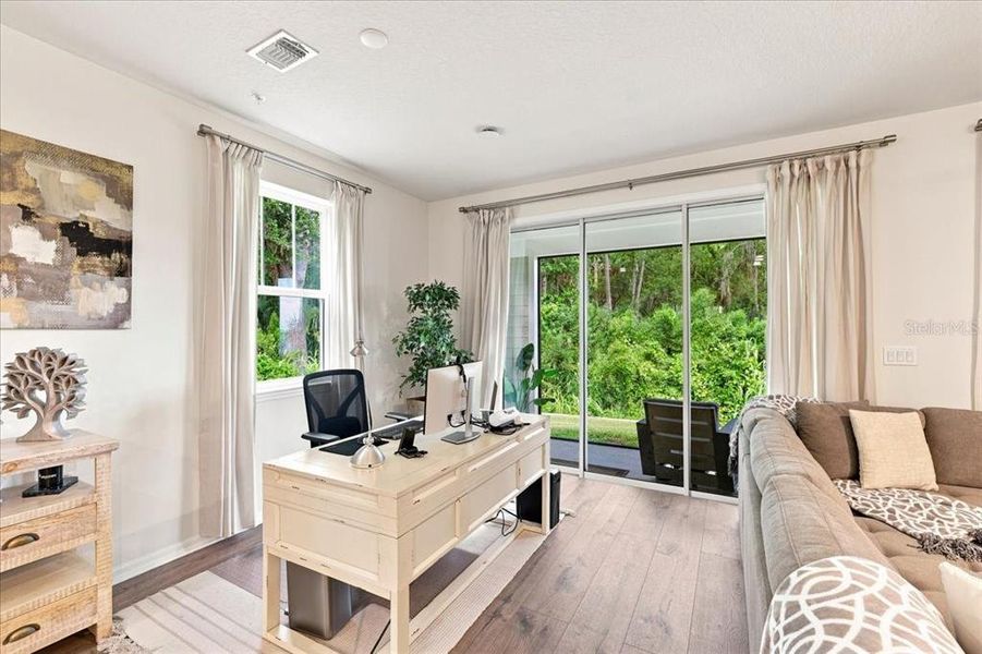 Furnished interior view inside a new home in Towns at Riverwalk, Sanford (Image 14). Furnished interior view inside a new home in Towns at Riverwalk, Sanford (Image 14).