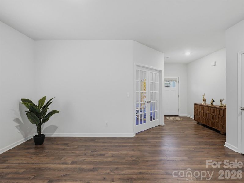 Spacious, unfurnished interior of a new home in , Davidson (Image 22).