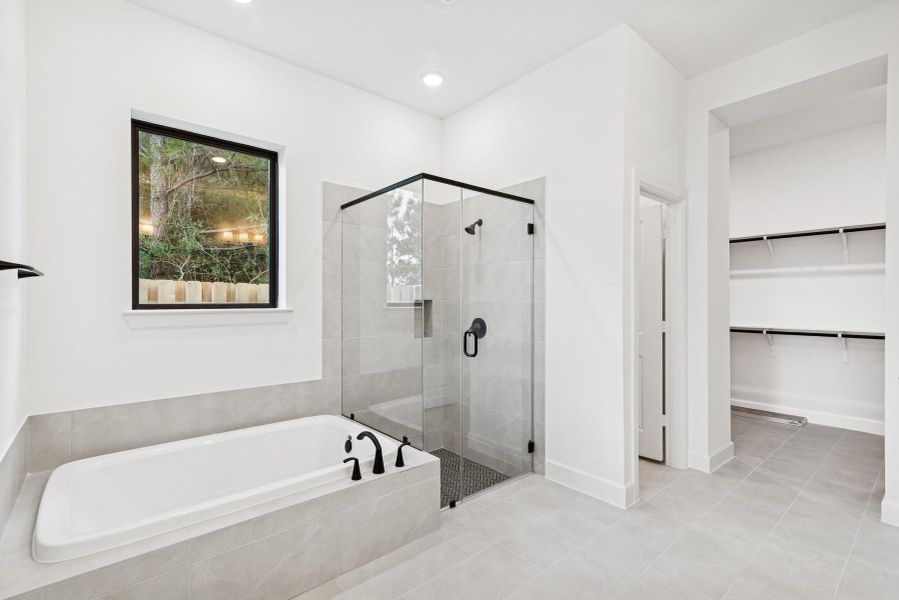 Furnished interior view inside a new home in Colton 45' Homesites, Todd Mission (Image 12).