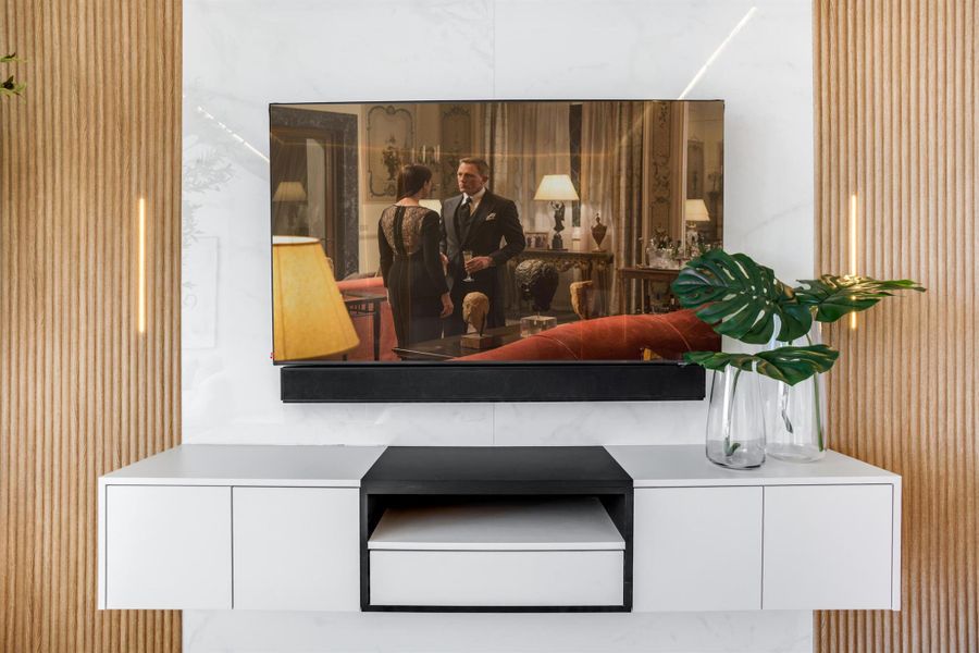 Close-up of interior finishes inside a home in , Boca Raton (Image 19).