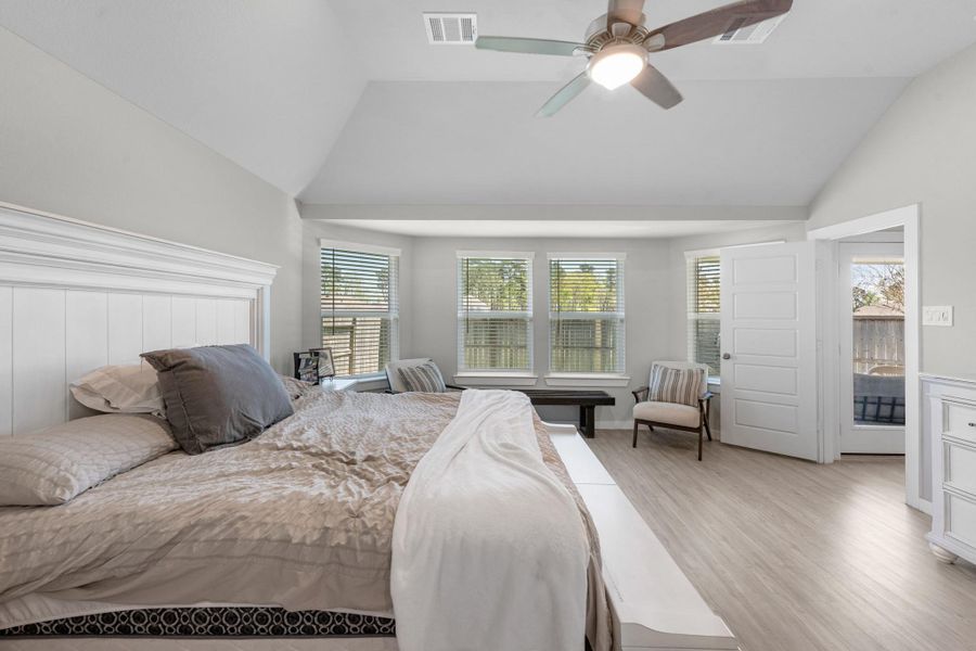 Furnished interior view inside a new home in Moran Ranch, Willis (Image 20).