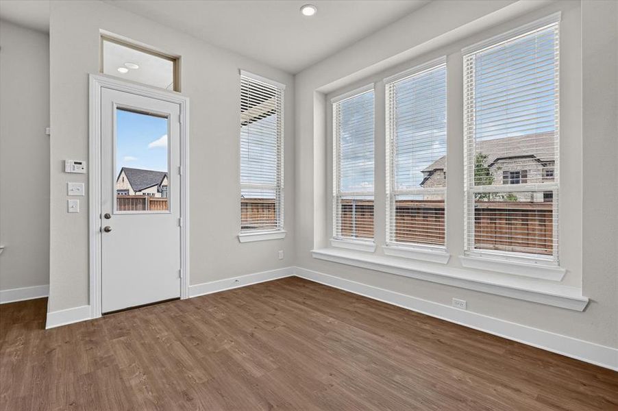 Spacious, unfurnished interior of a new home in Monterra, Fate (Image 23).