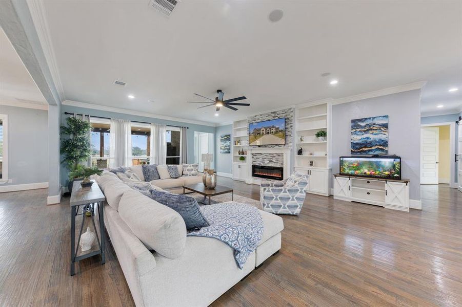 Furnished interior view inside a new home in , Royse City (Image 31).