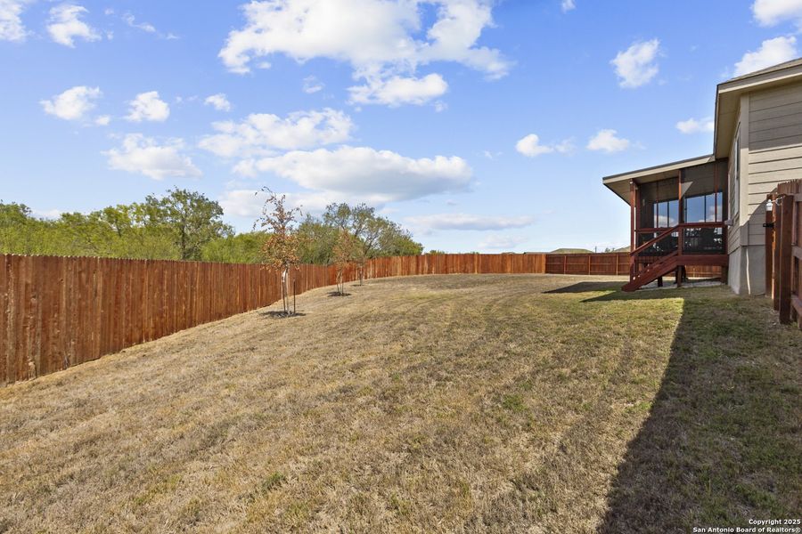 Exterior details and patio area of a home in , San Antonio (Image 2).