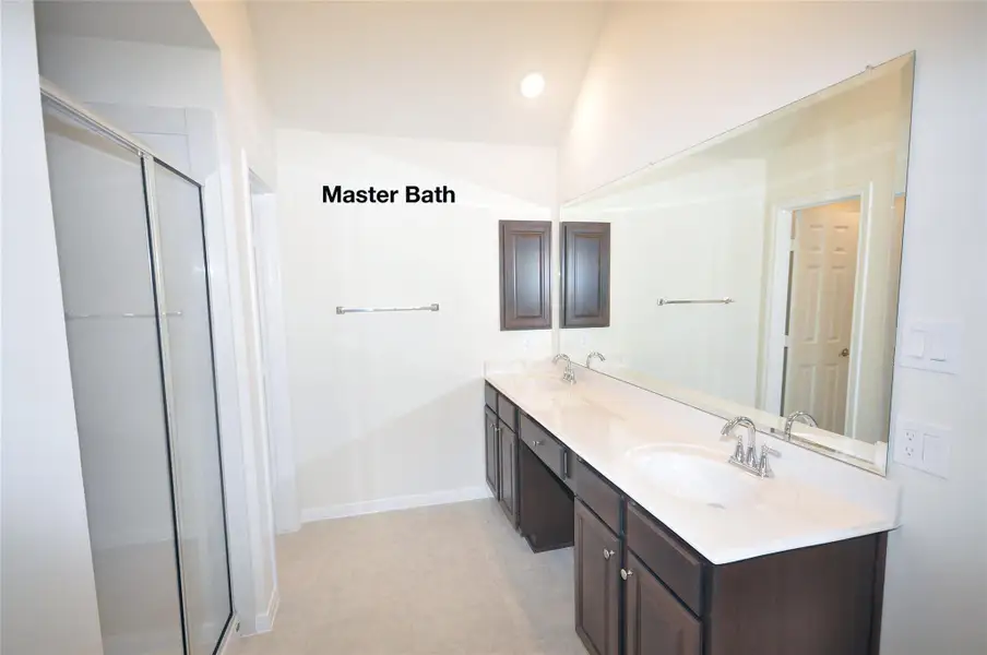Furnished interior view inside a new home in Pedregal, League City (Image 8).