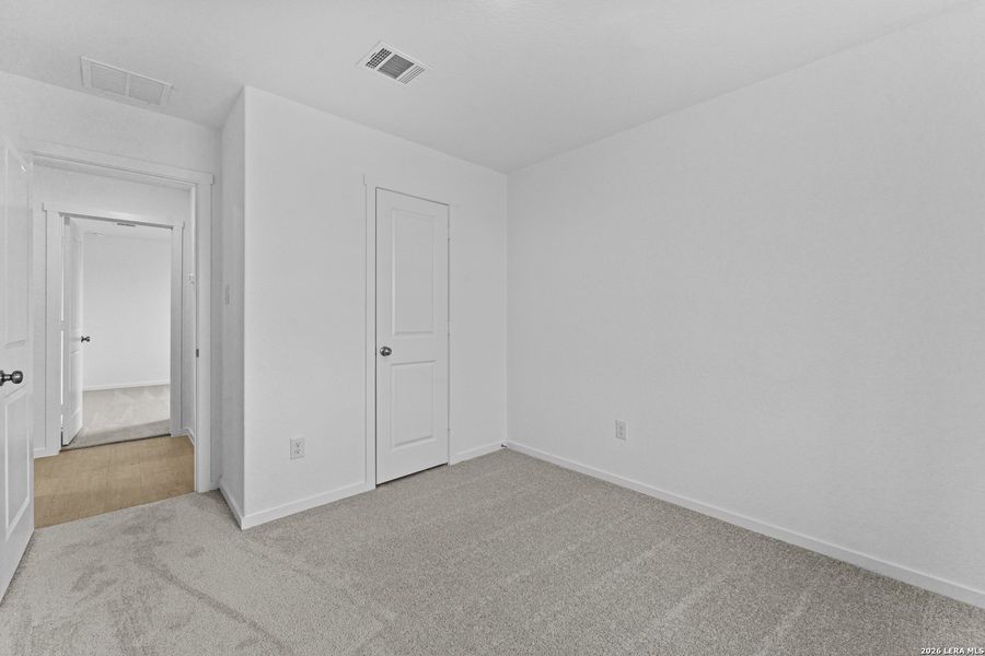 Spacious, unfurnished interior of a new home in , New Braunfels (Image 11).