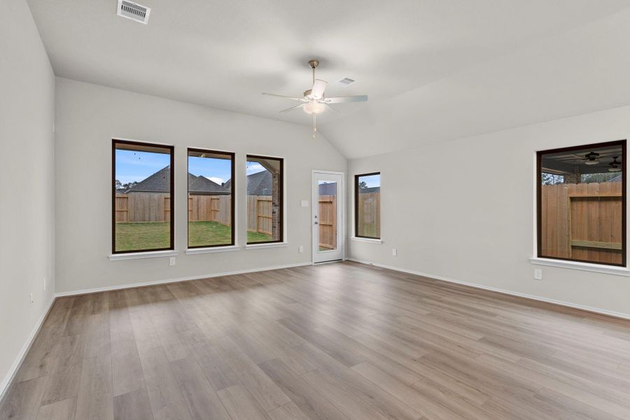 Spacious, unfurnished interior of a new home in The Highlands, Porter (Image 25).