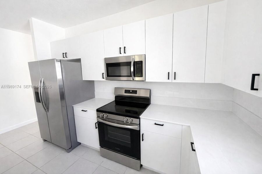 Furnished interior view inside a new home in , Homestead (Image 6).