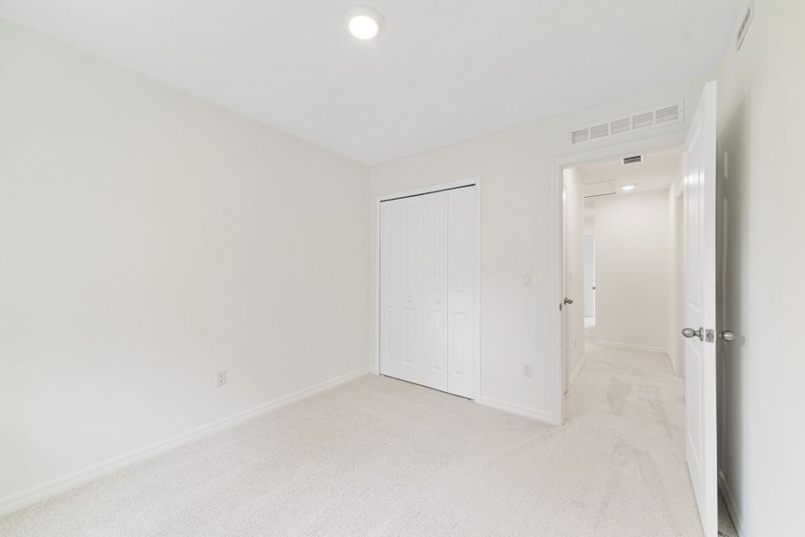Spacious, unfurnished interior of a new home in Towns at Greenleaf, Oviedo (Image 33). Spacious, unfurnished interior of a new home in Towns at Greenleaf, Oviedo (Image 33).