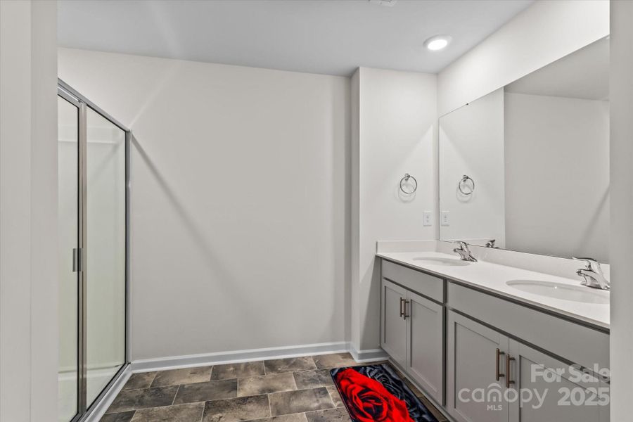 Furnished interior view inside a new home in Wallace Springs, Statesville (Image 11). Furnished interior view inside a new home in Wallace Springs, Statesville (Image 11).