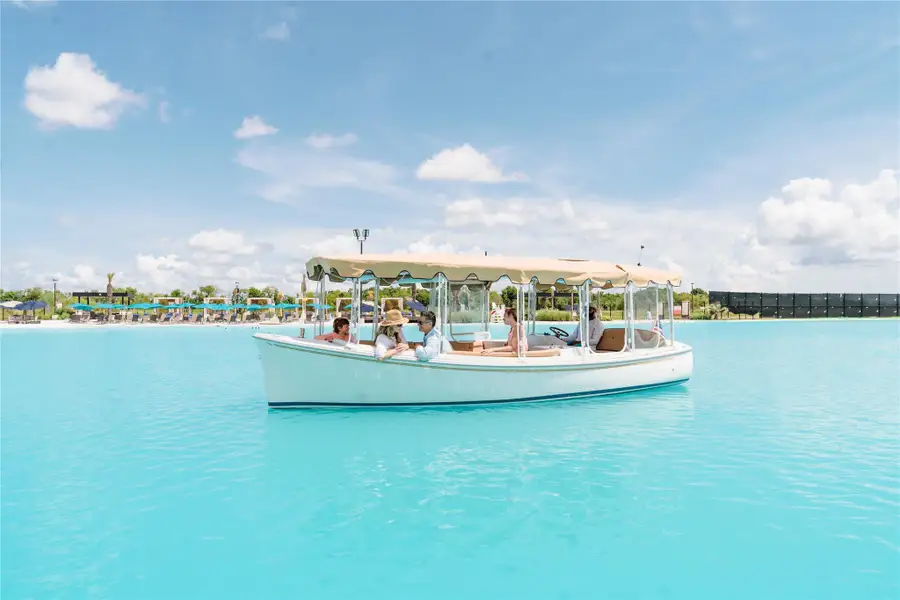 Community amenities in Lago Mar: Fairway Collections, Texas City (Image 10). Community amenities in Lago Mar: Fairway Collections, Texas City (Image 10).