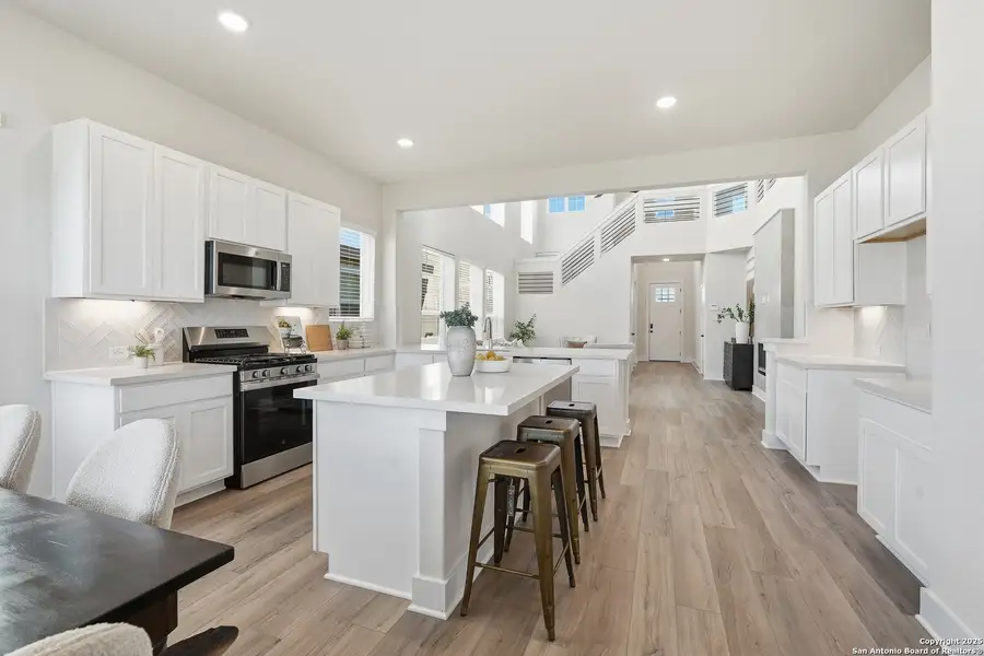 Furnished interior view inside a new home in Hunters Ranch, San Antonio (Image 31).