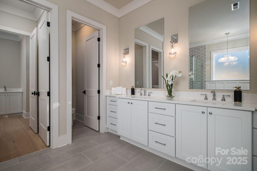 Furnished interior view inside a new home in , Belmont (Image 33).