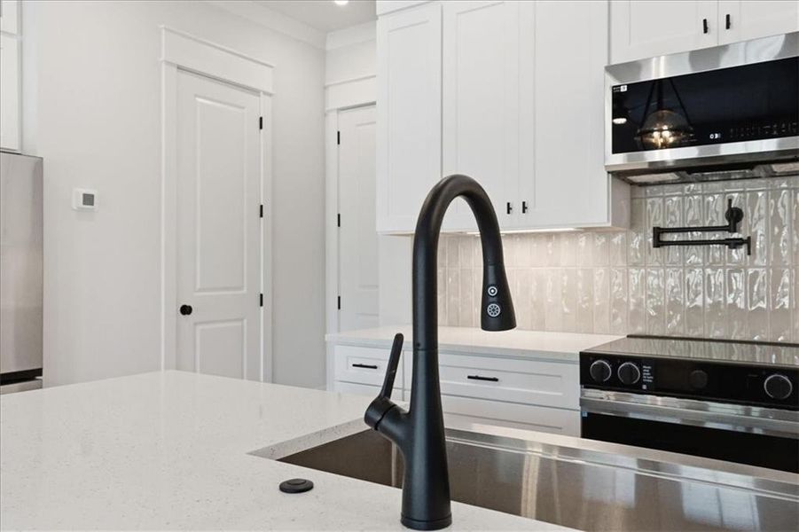 Close-up of interior finishes inside a home in , Braselton (Image 20).