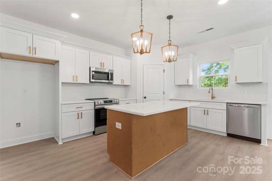 Furnished interior view inside a new home in , Harrisburg (Image 3).