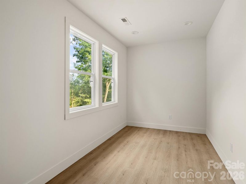 Spacious, unfurnished interior of a new home in , Leicester (Image 23).