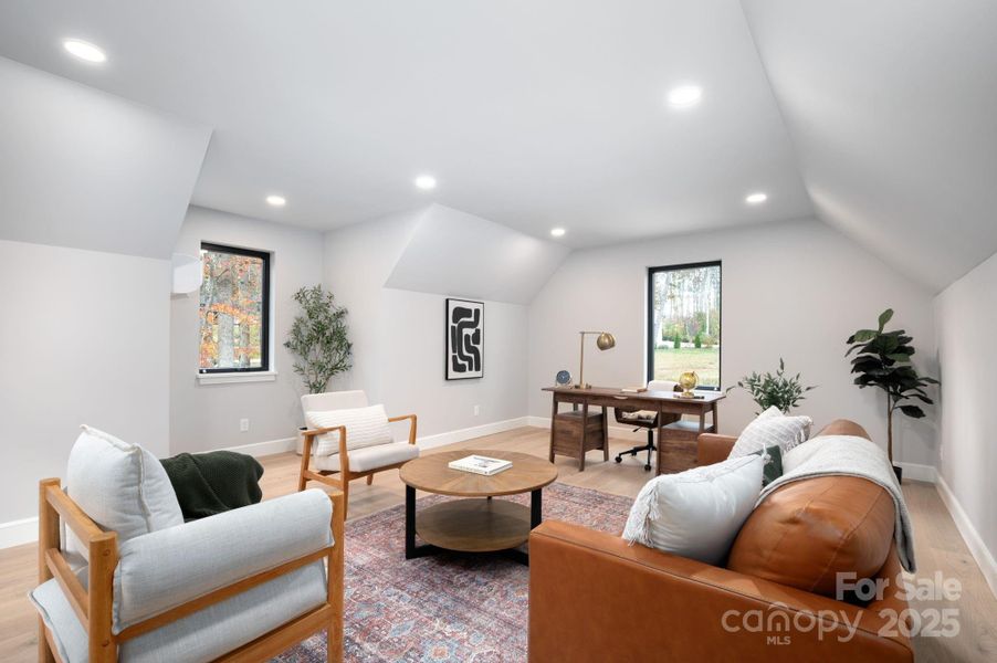 Incredible Bonus Space, Perfect for an Office or Additional Gathering Space Incredible Bonus Space, Perfect for an Office or Additional Gathering Space