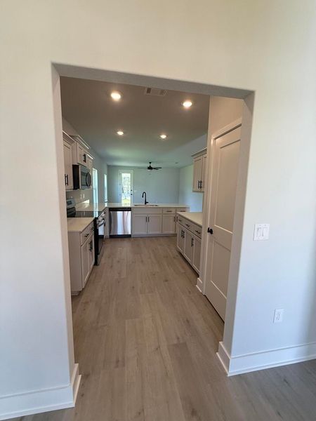 Spacious, unfurnished interior of a new home in Brookwood, Crestview (Image 18). Spacious, unfurnished interior of a new home in Brookwood, Crestview (Image 18).