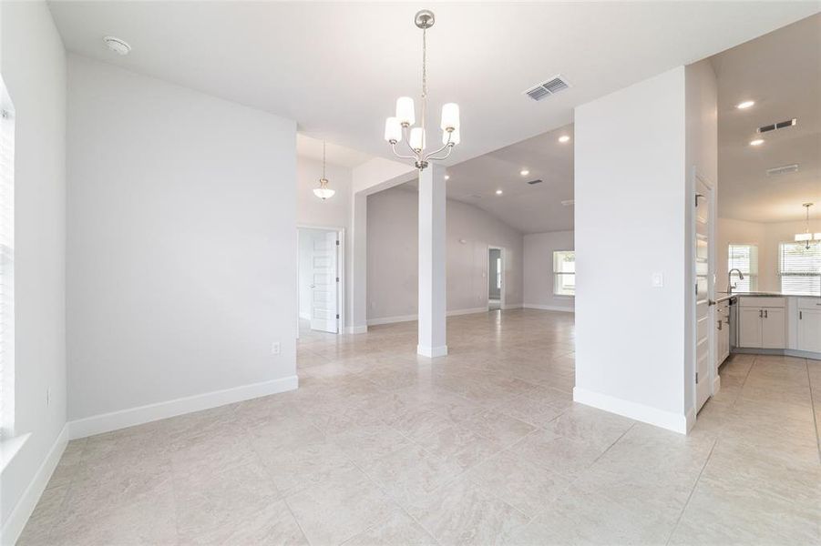 Spacious, unfurnished interior of a new home in Brookhaven, Ocala (Image 65).