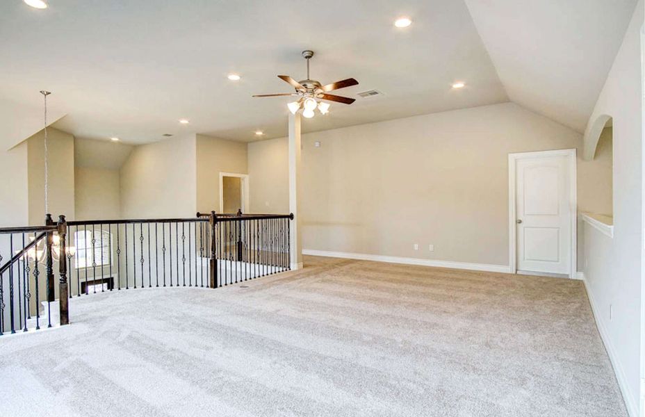 Representative unfurnished interior of a home built from the 3281 by Ravenna Homes in Bridgeland 50′, Cypress (Image 31).