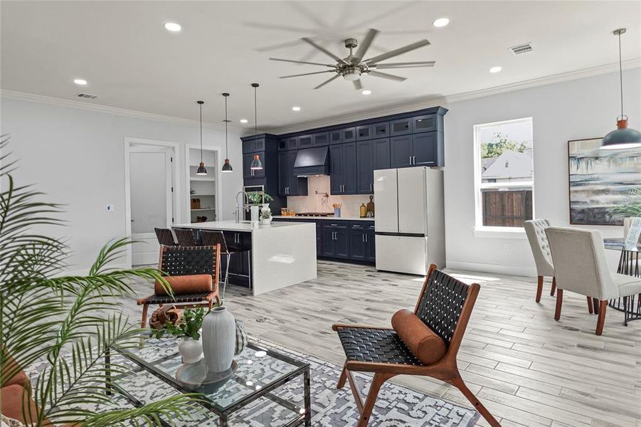 Furnished interior view inside a new home in , Dallas (Image 19). Furnished interior view inside a new home in , Dallas (Image 19).