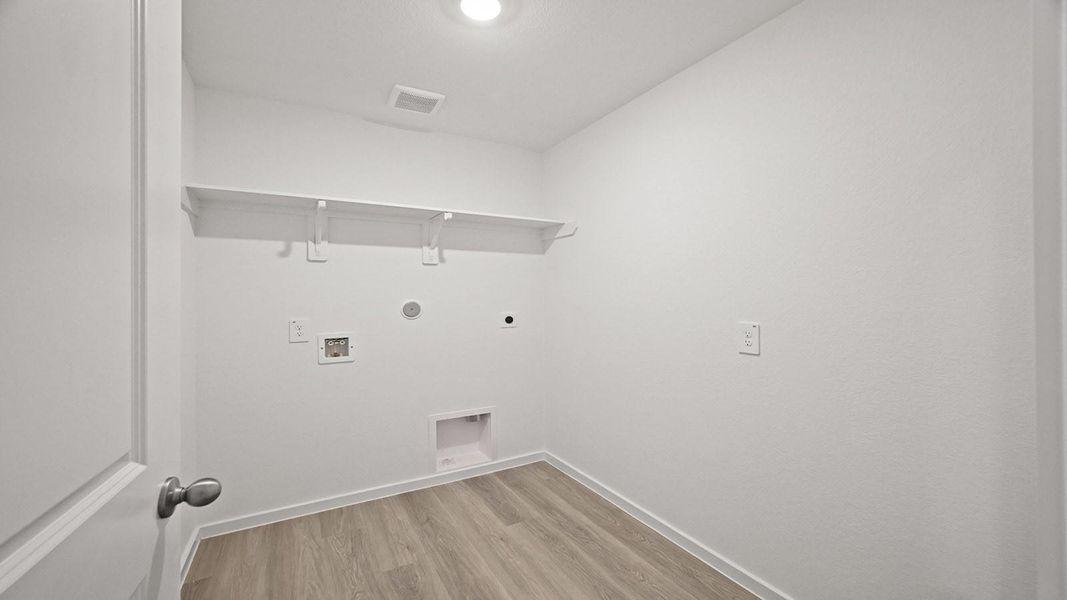 *Images and 3D tour are for illustration only and options may vary from home as built. *Images and 3D tour are for illustration only and options may vary from home as built.