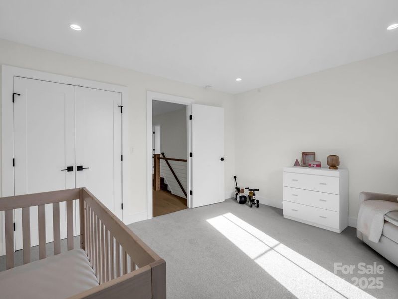 Image 34 of a home in . Image 34 of a home in .