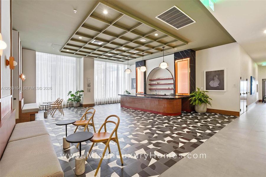 Community amenities in , Miami (Image 37).