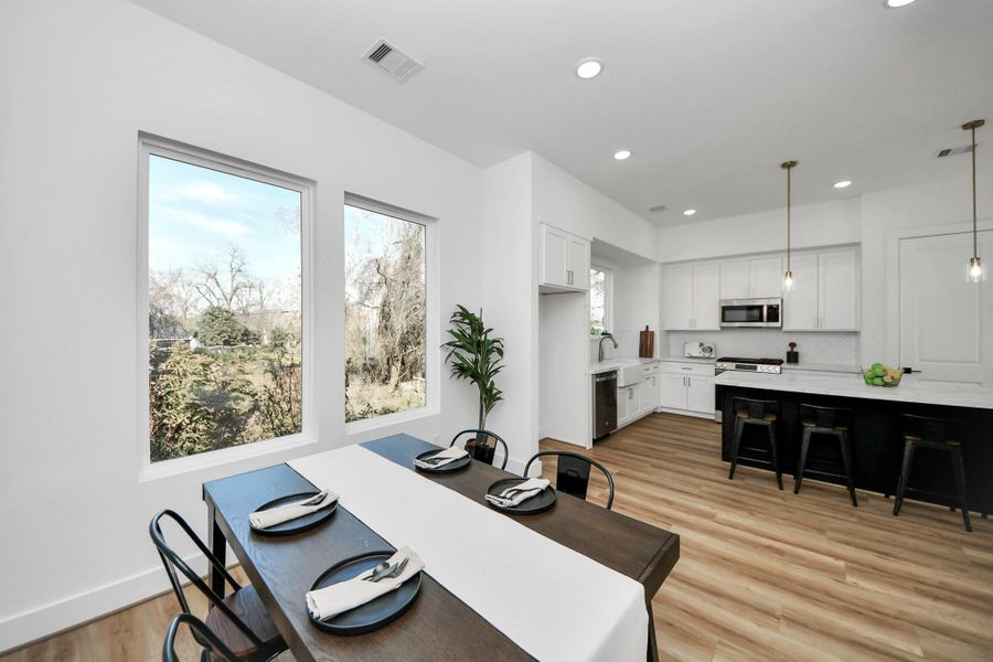 Dining area Dining area