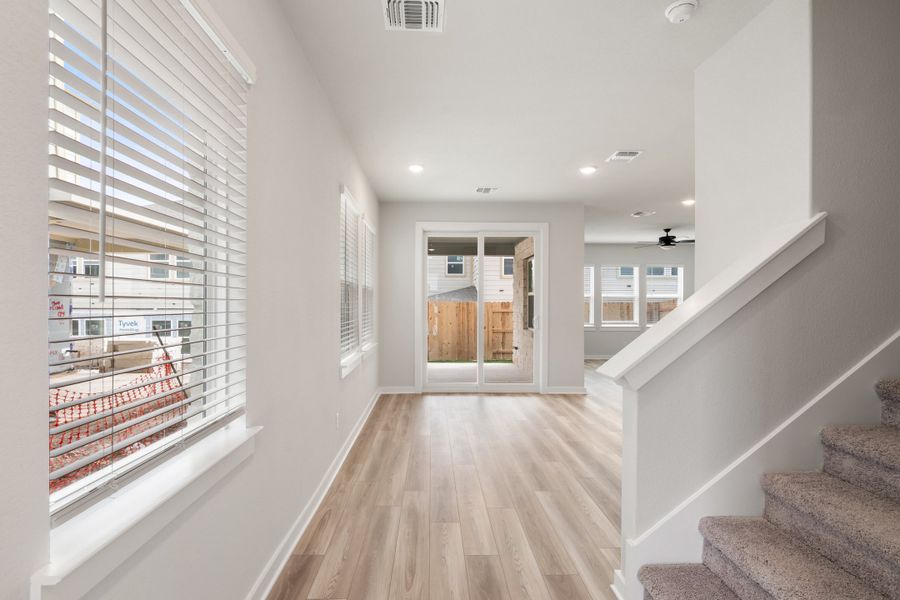 Spacious, unfurnished interior of a new home in Park Central, Georgetown (Image 31).