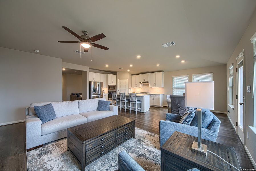 Furnished interior view inside a new home in Arcadia Ridge - Classic Series, San Antonio (Image 15).