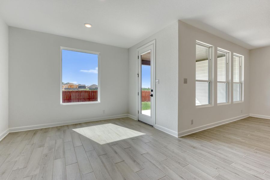 Representative unfurnished interior of a home built from the Leander by Ashton Woods in The Heights at Saddlebrook Ranch 60's, Schertz (Image 11). Representative unfurnished interior of a home built from the Leander by Ashton Woods in The Heights at Saddlebrook Ranch 60's, Schertz (Image 11).