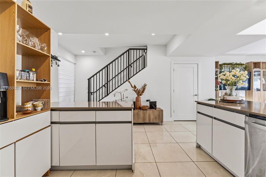 Furnished interior view inside a new home in , Dania Beach (Image 5).