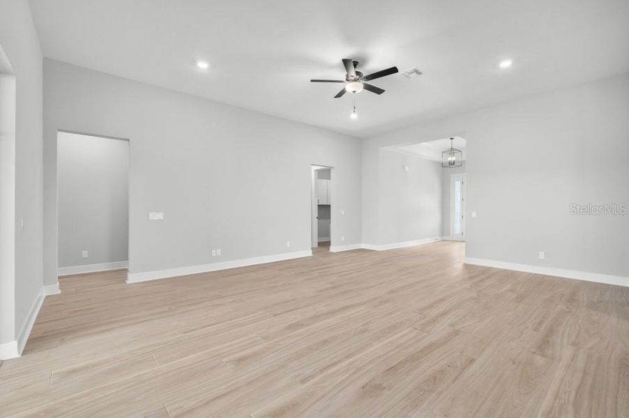 Spacious, unfurnished interior of a new home in , Fruitland Park (Image 22).
