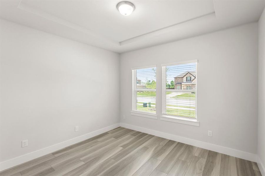 Spacious, unfurnished interior of a new home in Grayhawk Addition, Forney (Image 19).