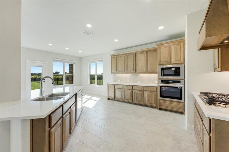 Furnished interior view inside a new home in Abe's Landing, Granbury (Image 10). Furnished interior view inside a new home in Abe's Landing, Granbury (Image 10).