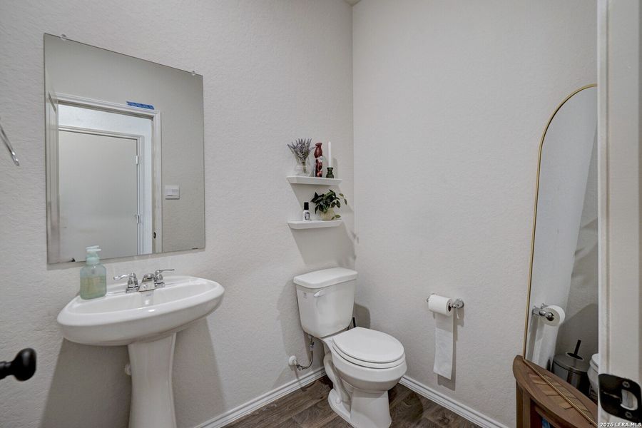 Furnished interior view inside a new home in Salado Creek, San Antonio (Image 10). Furnished interior view inside a new home in Salado Creek, San Antonio (Image 10).