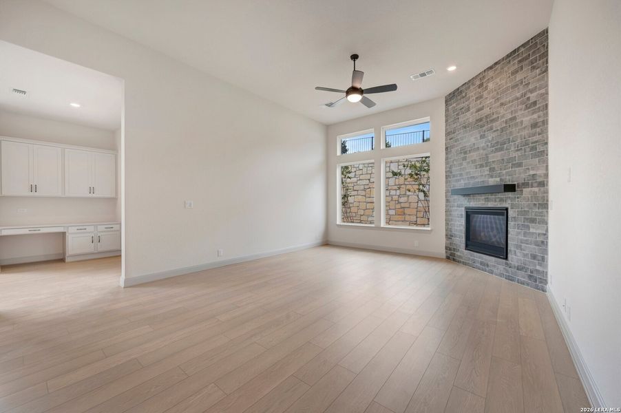 Spacious, unfurnished interior of a new home in Windsong - Legacy Series, Boerne (Image 32).